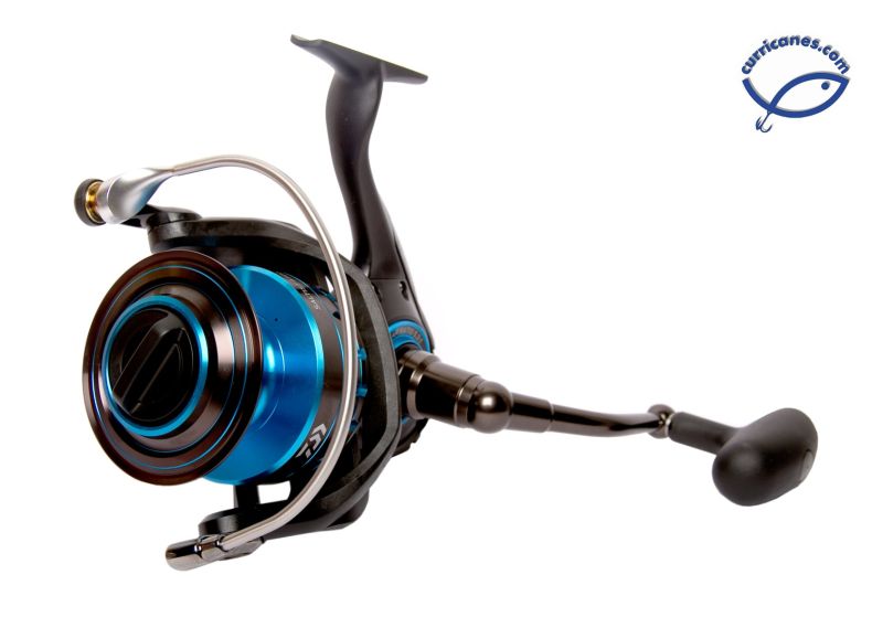 DAIWA CARRETE SPINNING SALTIST 8000 DAIWA CARRETE SPINNING SALTIST 8000