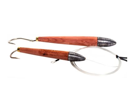 BLACK HOOK CEDAR PLUG (INCLUYE LIDER Y ANZUELO)